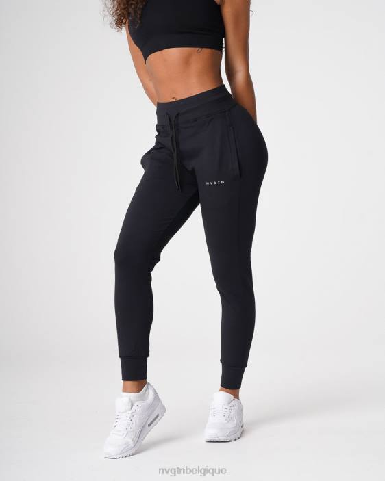 0LFV695 noir de jais aptitude NVGTN femmes joggers