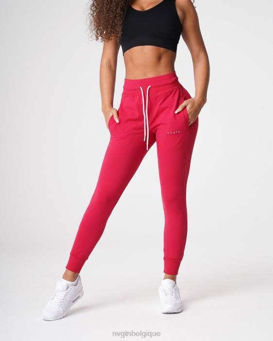 0LFV700 rouge rubis aptitude NVGTN femmes joggers