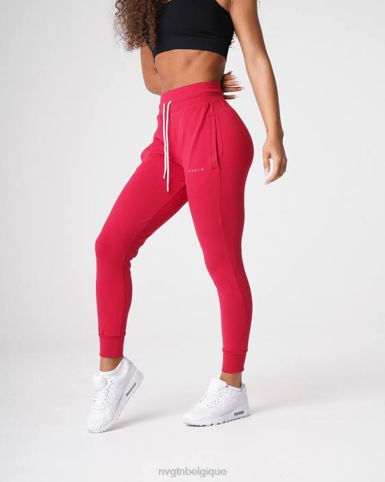 0LFV700 rouge rubis aptitude NVGTN femmes joggers