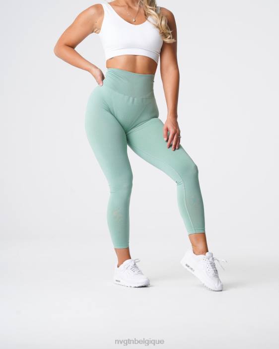 0LFV602 vert sauge aptitude NVGTN femmes jambières sans couture nv