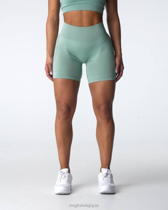 0LFV339 vert sauge aptitude NVGTN femmes short contour sans coutures