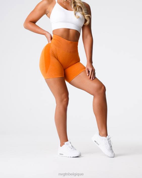 0LFV352 orange brûlée aptitude NVGTN femmes short contour sans coutures