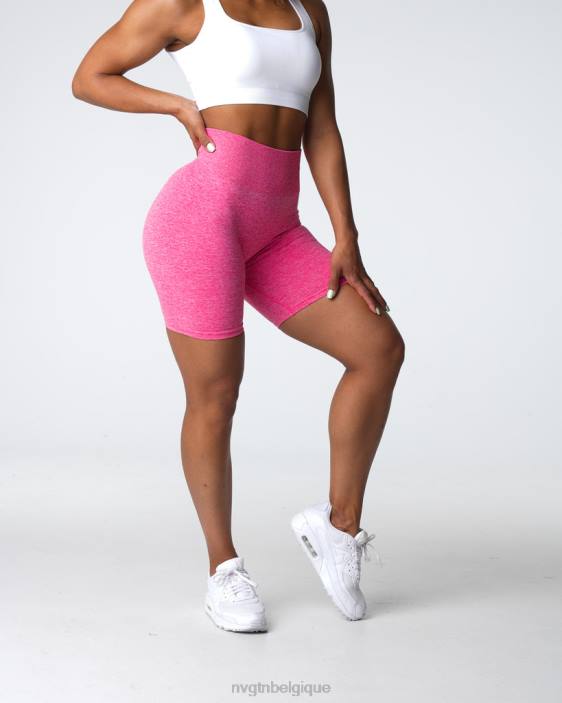 0LFV409 rose vif aptitude NVGTN femmes short froissé sans coutures