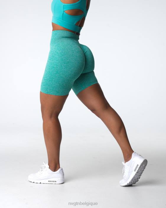 0LFV413 turquoise aptitude NVGTN femmes short froissé sans coutures