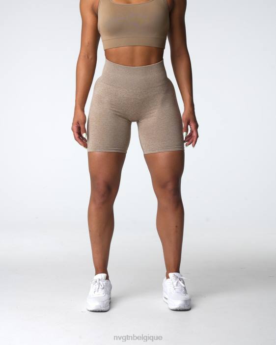 0LFV414 beige aptitude NVGTN femmes short froissé sans coutures