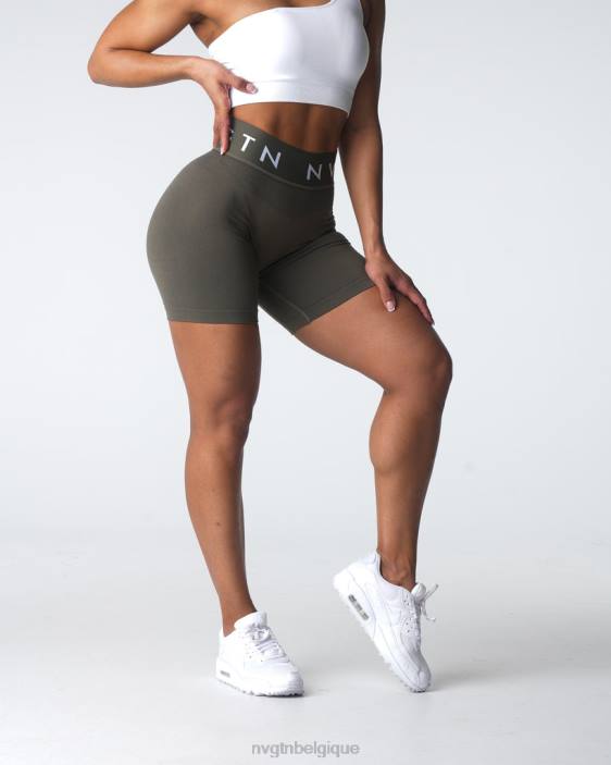 0LFV432 olive aptitude NVGTN femmes short de sport sans couture