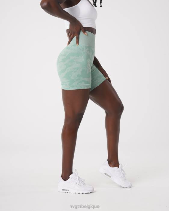 0LFV442 vert sauge aptitude NVGTN femmes short camouflage sans coutures