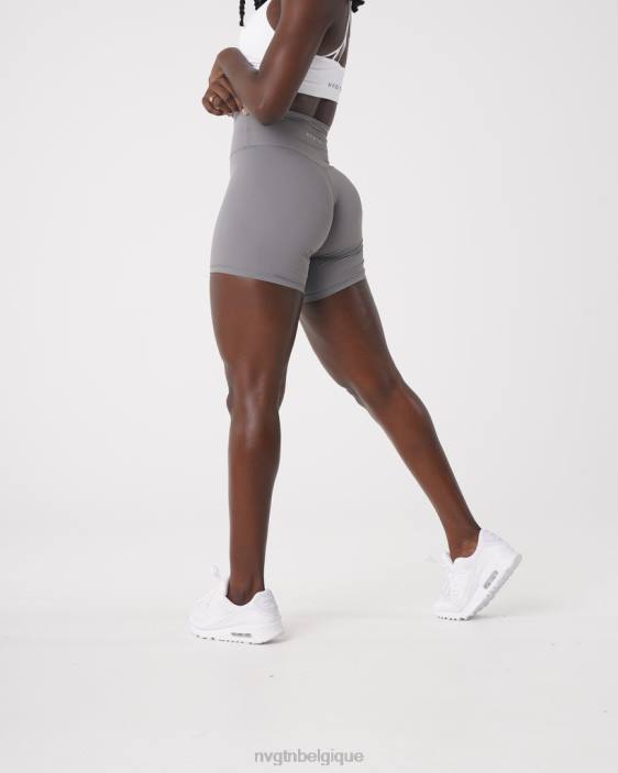 0LFV455 gris aptitude NVGTN femmes short emblématique 2.0
