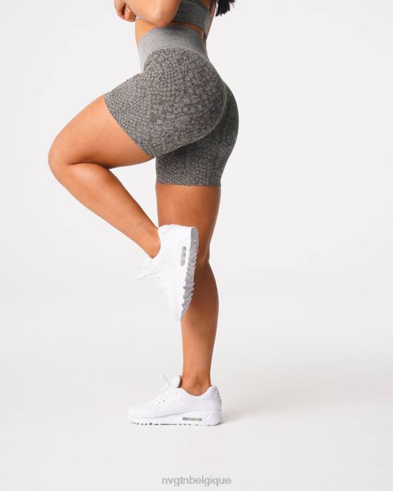 0LFV474 vert kaki aptitude NVGTN femmes short sans coutures en peau de serpent