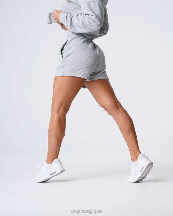 0LFV739 gris mode de vie NVGTN femmes short de détente essentiel