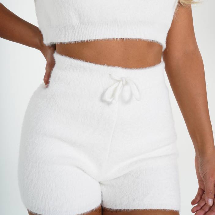 0LFV751 blanc mode de vie NVGTN femmes short décontracté mignon