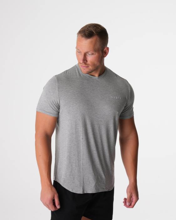 0LFV759 gris hauts NVGTN Hommes t-shirt ajusté technique